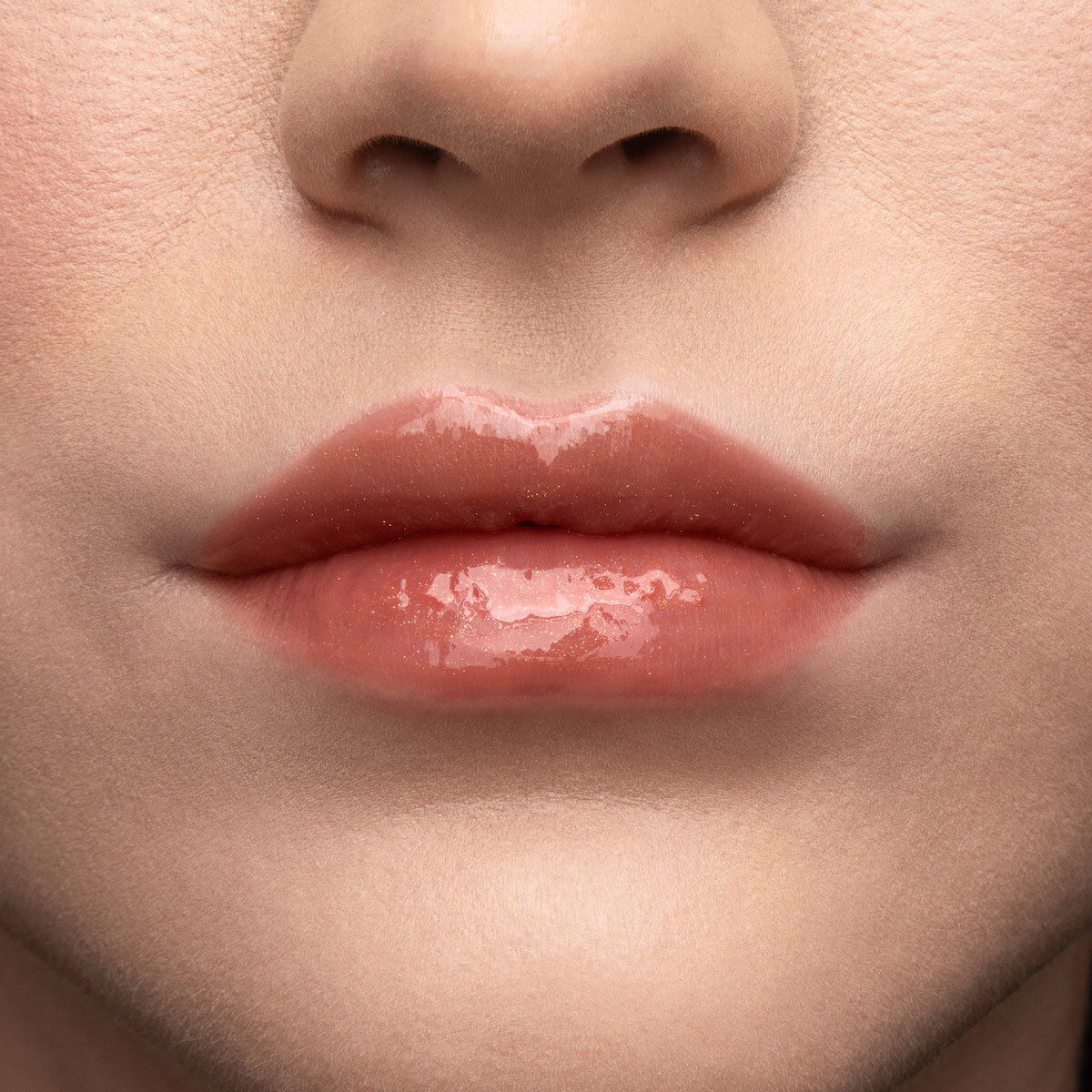 LIP INJECTION LIP GLOSS (BRILLO LABIAL)